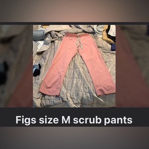 Figs size M (regular) used like new!!!